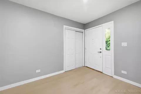 Other - 557 Willard Ave, Elgin, IL 60120 photo 2 of 5