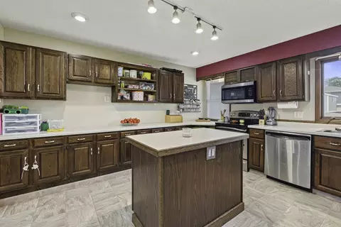 Kitchen - 919 3rd Ave, Fulton, IL 61252 photo 3 of 4