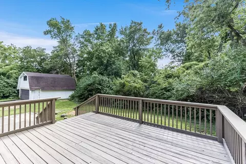 Exterior - 1034 Pine Ave, Olympia Fields, IL 60461 photo 1 of 2