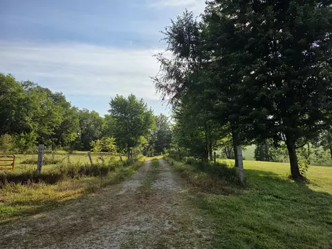 Exterior - 28453 E 2400 St, Prophetstown, IL 61277 photo 10 of 11