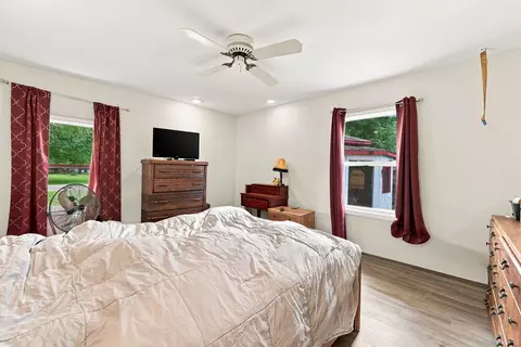 Bedroom - 911 W Eureka St, Braidwood, IL 60408 photo 3 of 6