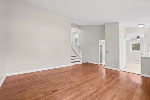 Living - 416 Glendale Rd, Glenview, IL 60025 photo 4 of 7