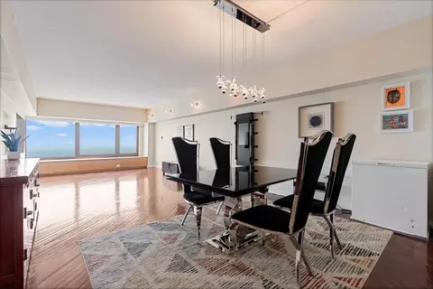 Dining - 175 E Delaware Pl #6206, Chicago, IL 60611 photo 1 of 2