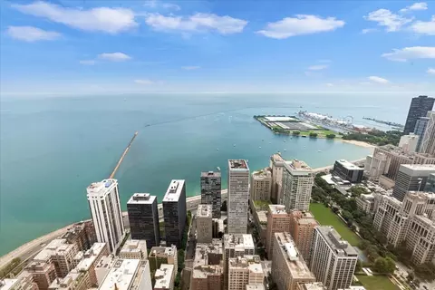 View/Area - 175 E Delaware Pl #6206, Chicago, IL 60611 photo 2 of 9