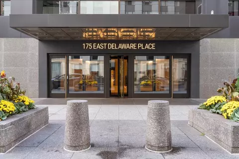 Exterior - 175 E Delaware Pl #6206, Chicago, IL 60611 photo 1 of 2