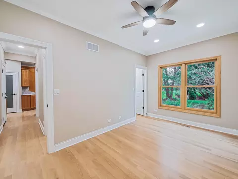 Bedroom - 640 Downey St, Hoffman Estates, IL 60169 photo 2 of 7