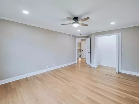 Bedroom - 640 Downey St, Hoffman Estates, IL 60169 photo 5 of 7
