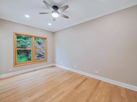 Bedroom - 640 Downey St, Hoffman Estates, IL 60169 photo 1 of 7
