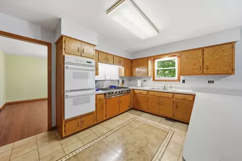 Kitchen - 16020 S Howard St, Plainfield, IL 60586 photo 1 of 5