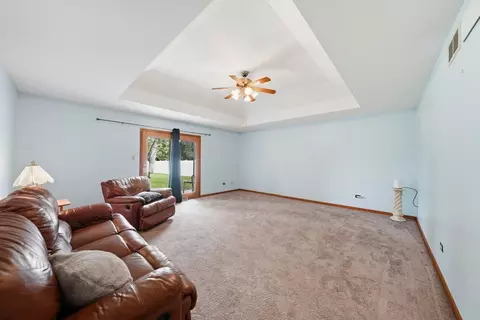 Living - 16020 S Howard St, Plainfield, IL 60586 photo 3 of 4