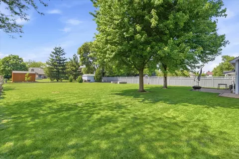 Exterior - 16020 S Howard St, Plainfield, IL 60586 photo 5 of 6