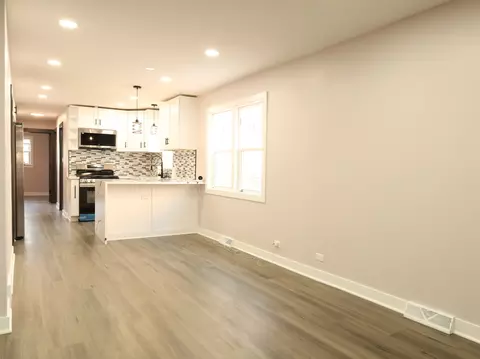 Living - 2115 W 68th Pl, Chicago, IL 60636 photo 3 of 4