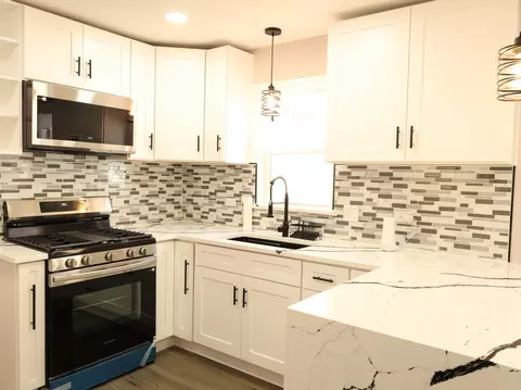 Kitchen - 2115 W 68th Pl, Chicago, IL 60636 photo 4 of 4