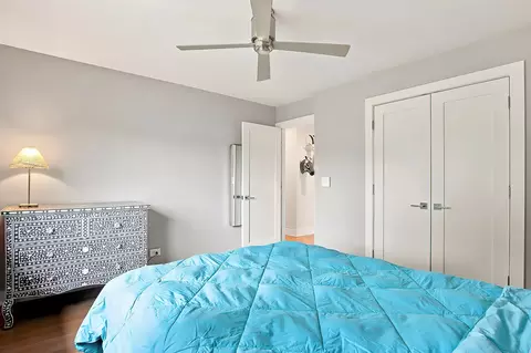 Bedroom - 9 S580 Clarendon Hills Rd, Willowbrook, IL 60527 photo 2 of 5