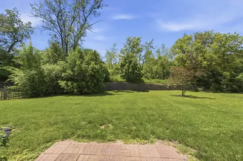 Exterior - 32804 Bending Creek Rd, Lakemoor, IL 60051 photo 2 of 3