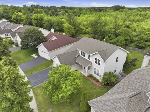 View/Area - 32804 Bending Creek Rd, Lakemoor, IL 60051 photo 2 of 3