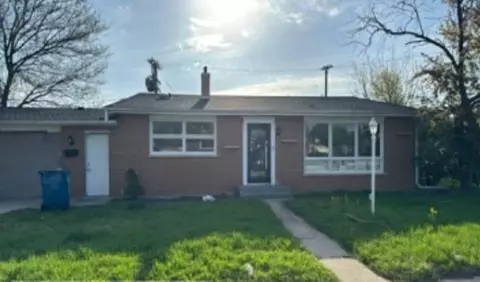 775 Greenbay Ave, Calumet City, IL 60409
