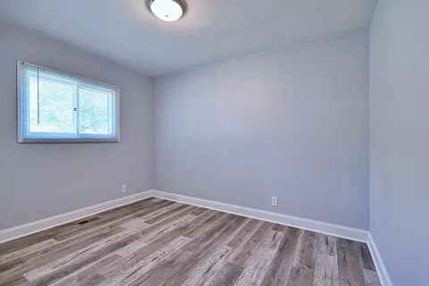 Bedroom - 129 Springleaf Dr, Bolingbrook, IL 60440 photo 4 of 5
