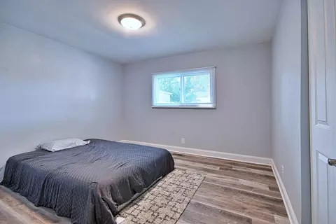 Bedroom - 129 Springleaf Dr, Bolingbrook, IL 60440 photo 2 of 5
