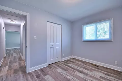 Bedroom - 129 Springleaf Dr, Bolingbrook, IL 60440 photo 5 of 5