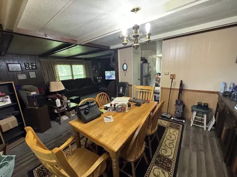 Dining - 1269 E 28th Rd, Ransom, IL 60470 photo 1 of 2