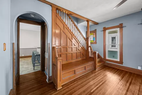 Entry Way - 411 E Prospect St, Kewanee, IL 61443 photo 3 of 4