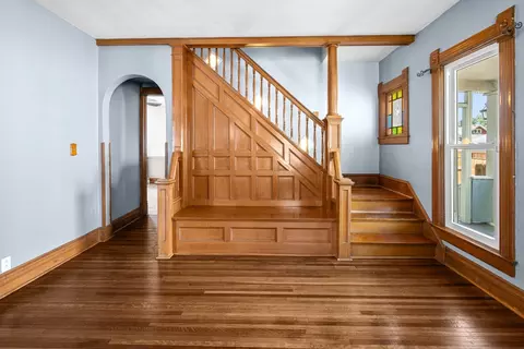 Living - 411 E Prospect St, Kewanee, IL 61443 photo 1 of 8