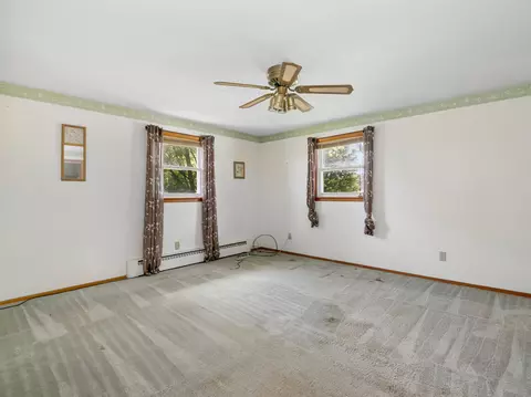 Bedroom - 185 N Lynn Ct, Kankakee, IL 60901 photo 5 of 6