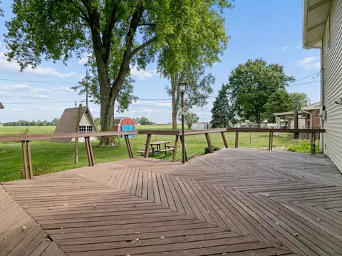 Exterior - 185 N Lynn Ct, Kankakee, IL 60901 photo 3 of 5