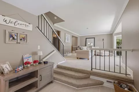 Entry Way - 619 E Bauer Rd, Naperville, IL 60563 photo 2 of 2