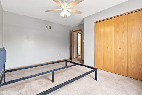 Bedroom - 1251 Idabright Dr, Plainfield, IL 60586 photo 6 of 10