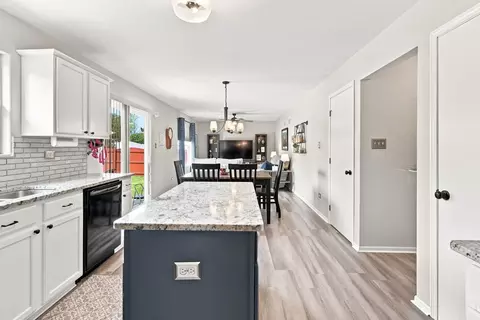 Kitchen - 1251 Idabright Dr, Plainfield, IL 60586 photo 4 of 4