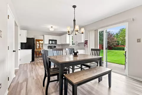 Dining - 1251 Idabright Dr, Plainfield, IL 60586 photo 3 of 3