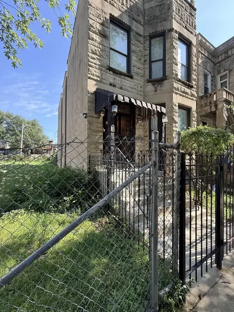 528 E 46th Pl, Chicago, IL 60653