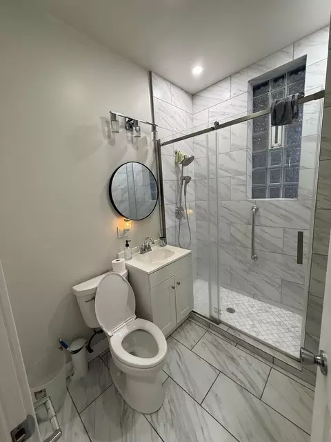 528 E 46th Pl, Chicago, IL 60653 photo 4