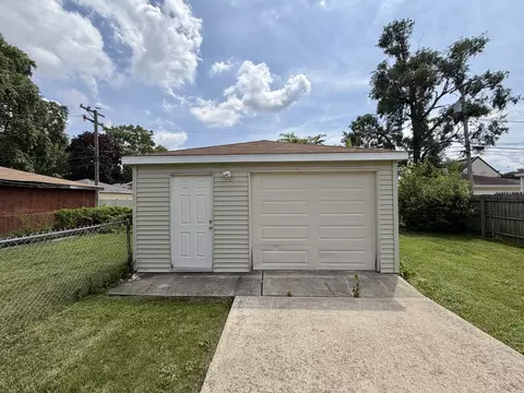 Other - 14613 Avers Ave, Midlothian, IL 60445 photo 8 of 9