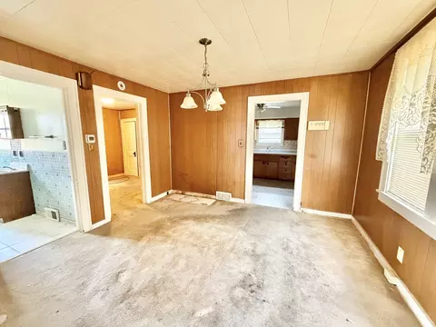Other - 14613 Avers Ave, Midlothian, IL 60445 photo 2 of 9