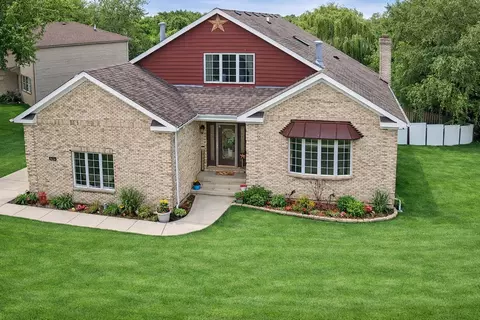 26241 W Erin Isle, Channahon, IL 60410