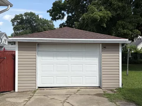Other - 1423 Pulaski St, Peru, IL 61354 photo 6 of 6