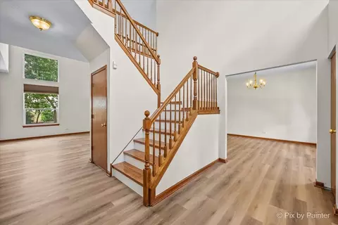 Entry Way - 2240 Barrett Dr, Algonquin, IL 60102 photo 1 of 6