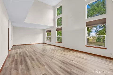 Living - 2240 Barrett Dr, Algonquin, IL 60102 photo 5 of 13