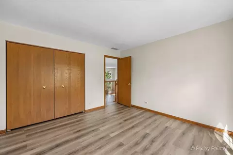Bedroom - 2240 Barrett Dr, Algonquin, IL 60102 photo 1 of 5