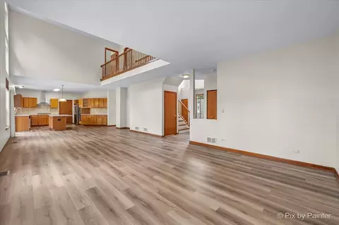 Living - 2240 Barrett Dr, Algonquin, IL 60102 photo 7 of 13