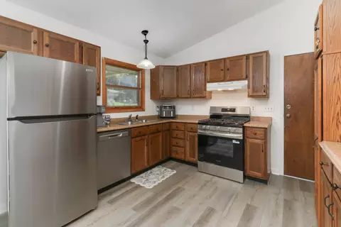 Kitchen - 1 Timber View Dr, Bloomington, IL 61701 photo 2 of 3