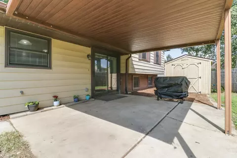 Exterior - 1 Timber View Dr, Bloomington, IL 61701 photo 6 of 10