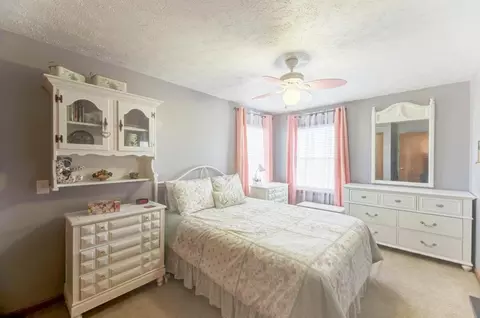 Bedroom - 1700 W Scully Rd, Dwight, IL 60420 photo 6 of 11