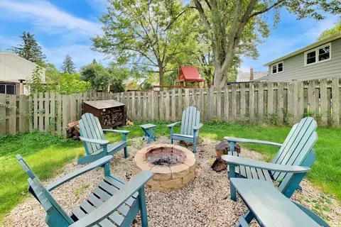 Exterior - 3331 Maple Leaf Dr, Glenview, IL 60026 photo 14 of 14