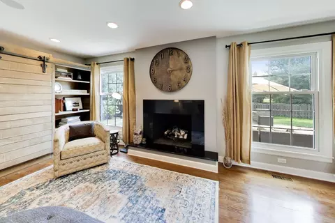 Living - 3331 Maple Leaf Dr, Glenview, IL 60026 photo 5 of 6