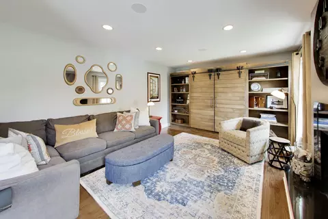 Living - 3331 Maple Leaf Dr, Glenview, IL 60026 photo 4 of 6