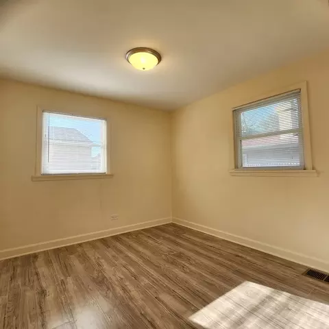 746 S Merle Ln, Wheeling, IL 60090 photo 6